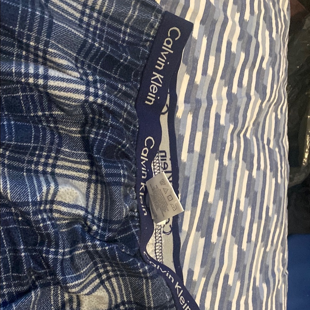 Calvin Klein Blue Plaid Pajama Pants - Picture 2 of 2